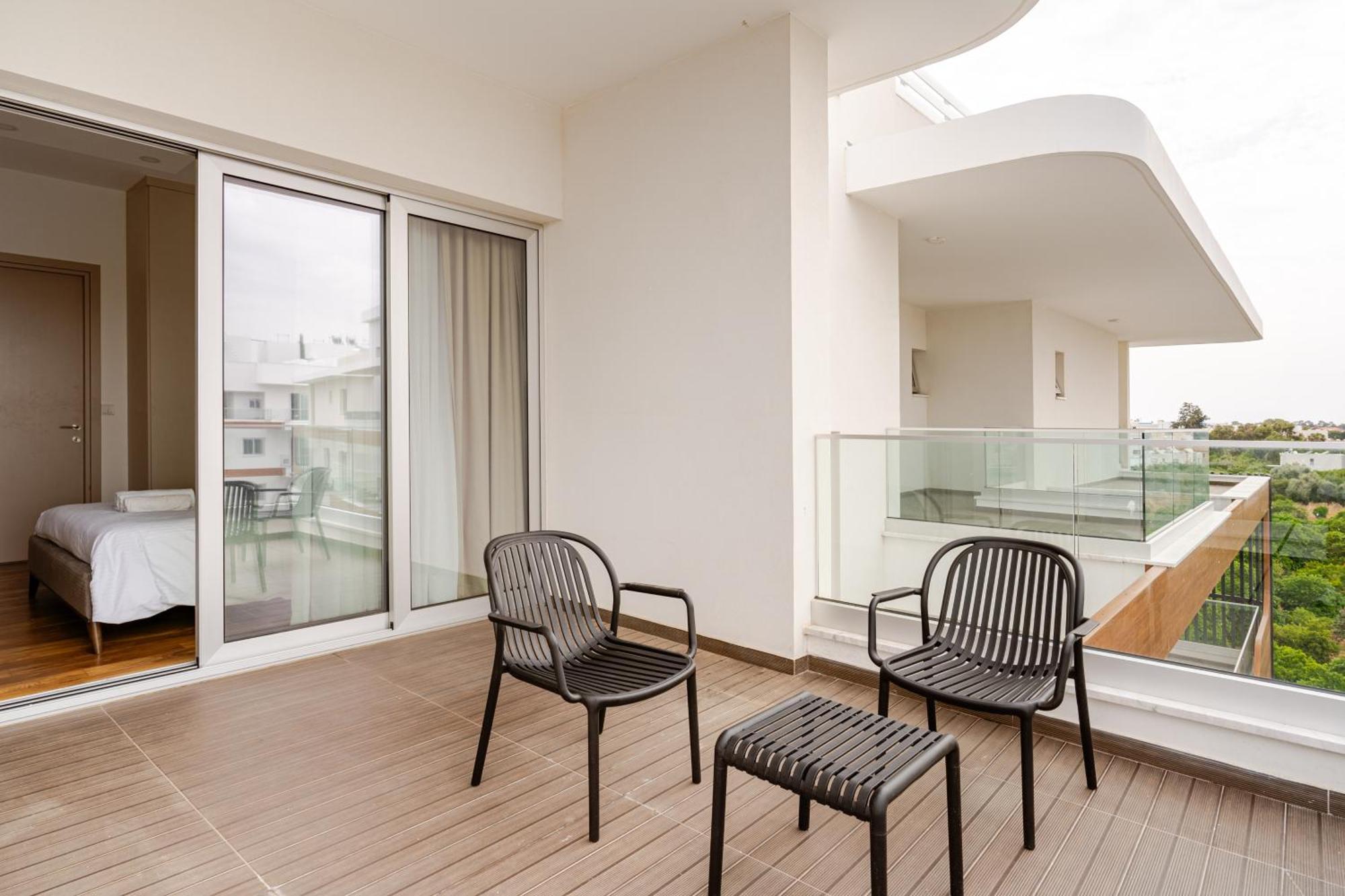 Yamas Urban Living Zakaki Pool Penthouses & Apartments Limassol Exterior photo